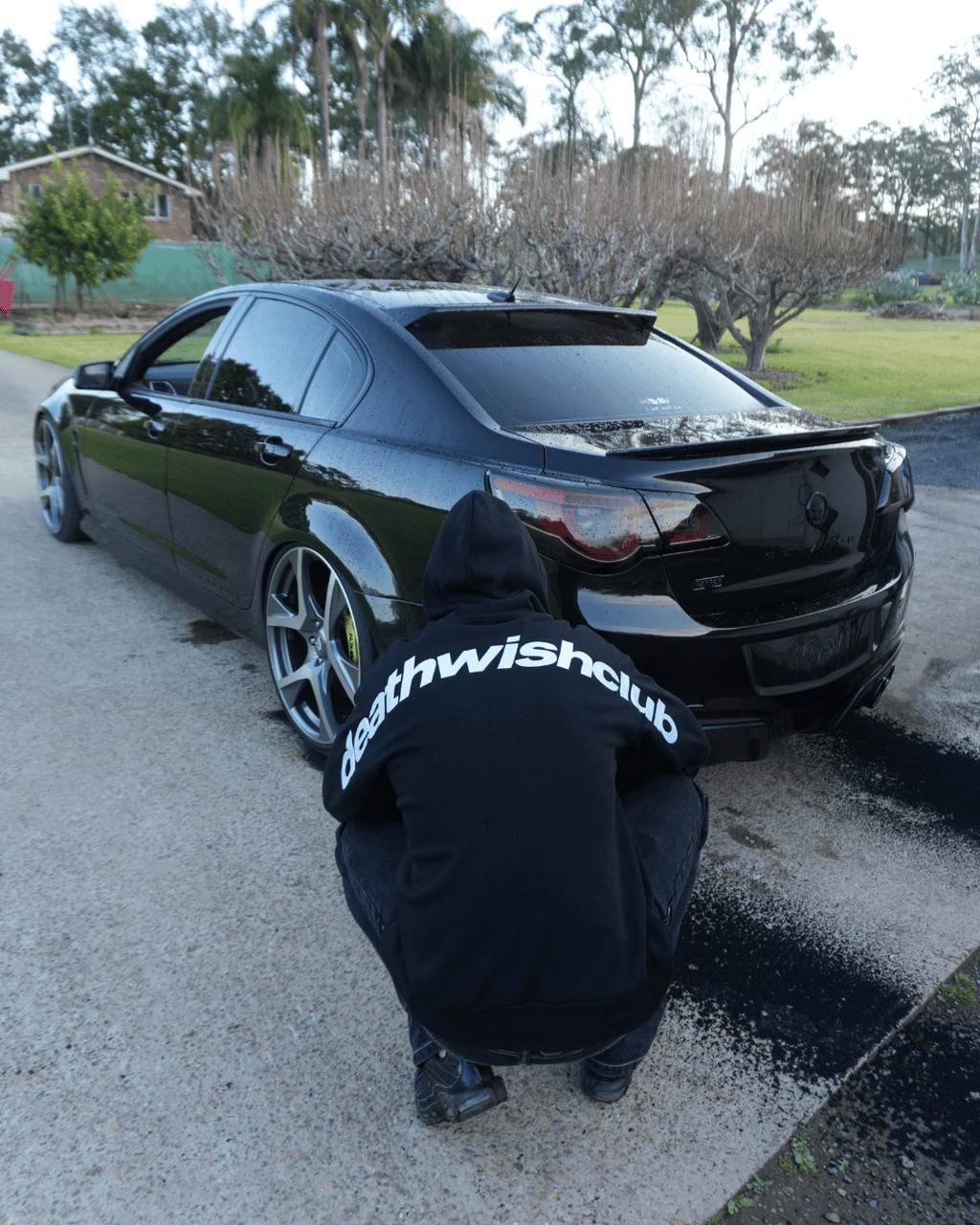 DWC PREMIUM HOODIE
